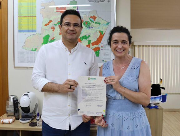 FMT-HVD recebe licença para primeiro criadouro científico de escorpiões do Amazonas  